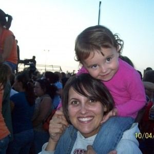 Meet your Posher, Hollee